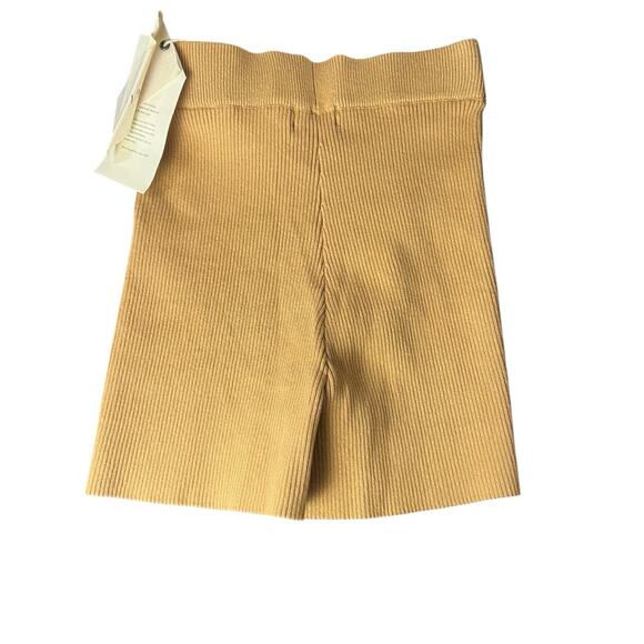 Bare by Charlie Holiday NWT Caramel Ribbed Knit Biker Shorts M - Picture 2 of 4